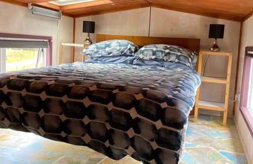 Ohaeawai Cabina | Cozy Mini Home Farm Retreat