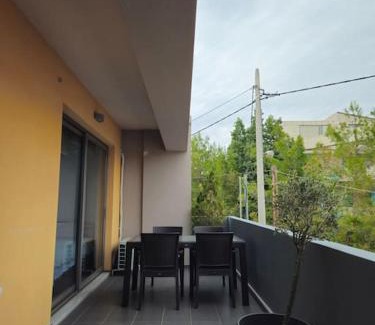 Paiania Apartamento | Cozy & Minimal Apartment Near Airport Peania