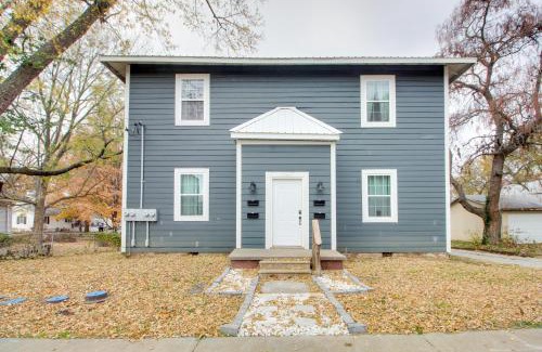 Nevada Apartamento | Cozy Missouri Escape with Balcony, Near Colleges!