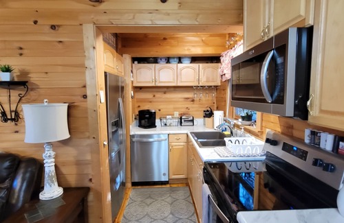 Mill Ridge Casa | Acogedora cabaña de montaña ubicada en el centro del país