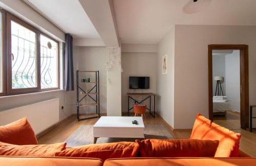 Maltepe Apartamento | Cozy Modern 1BR w Patio New Building in Maltepe