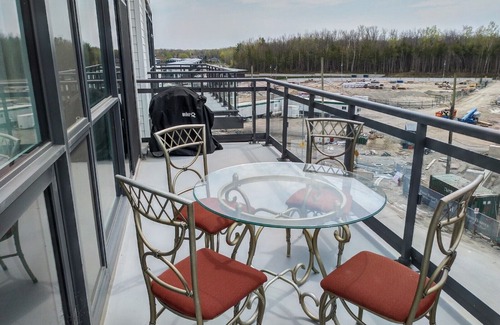 Innisfil Condominio | Acogedor y moderno apartamento de 2 dormitorios en Friday Harbor Resort