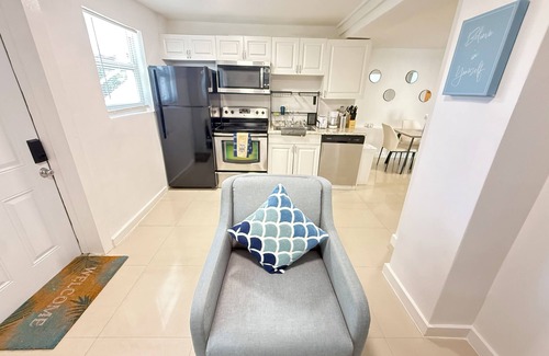 Buena Vista Apartamento | Cozy & Modern 2BR Suite, Design District Miami