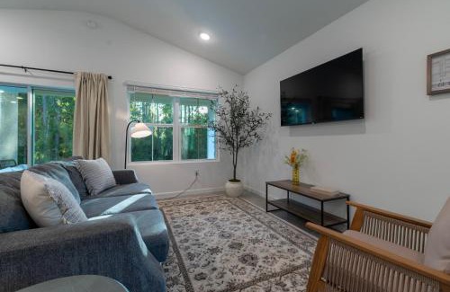 Ocala Casa | Cozy Modern 3BR Retreat