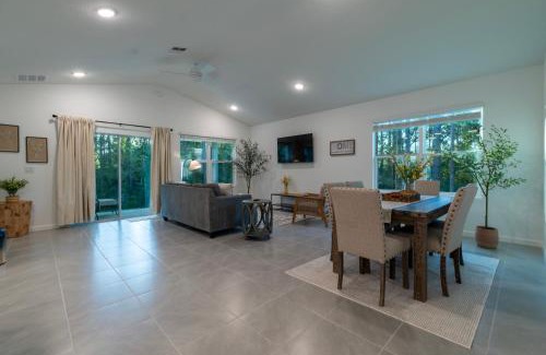 Ocala Casa | Cozy Modern 3BR Retreat