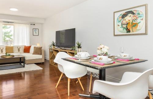 Stittsville - Basswood Casa | Cozy Modern 4BR Home with Sunny Patio