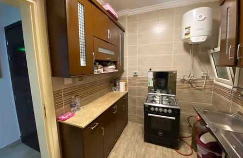 Ash-Shruq Apartamento | Cozy Modern Apartment in El Rehab 2,