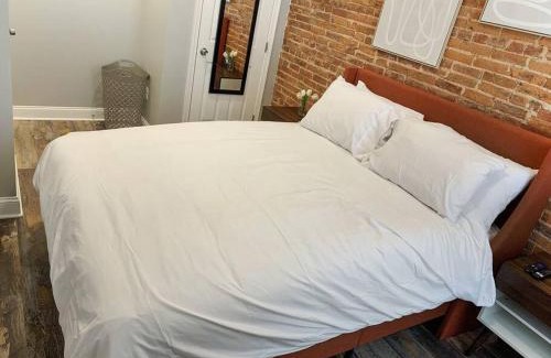 Fells Point Apartamento | Cozy Modern Apt in the Heart of Fells Point!