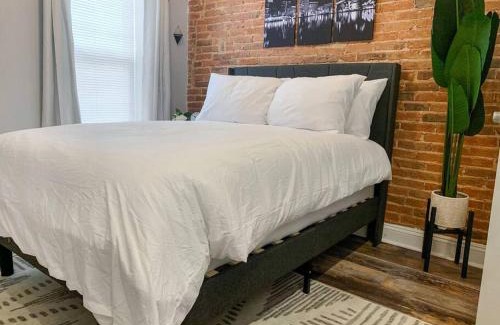 Fells Point Apartamento | Cozy Modern Apt in the Heart of Fells Point!