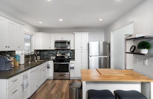 Oxnard Shores Casa | Cozy Modern Beach Home in Oxnard Shores