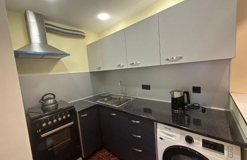 Saburtalo Apartamento | Cozy & Modern Flat Near Metro Station Delisi