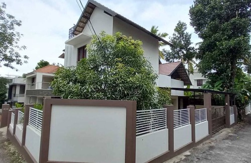 Nedumangad Casa | Cozy modern hideout on the outskirts of city help you freak out in silence .