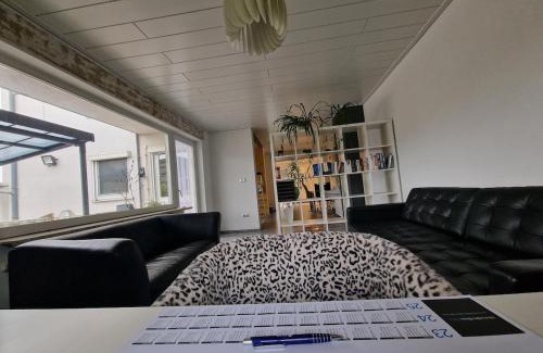 Philippinenhof-Warteberg Casa | Cozy modern newly renovated home in Kassel