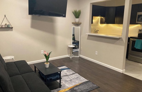 Ferndale Apartamento | Cozy Moments of Zen at your getaway home