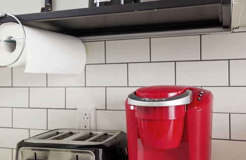Ahuntsic Casa | Cozy Montreal retreat in the charming neighborhood of Ahuntsic (5mn to Sauvé)