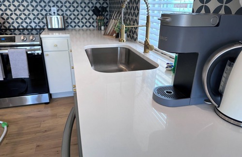 Chattanooga Condominio | Cozy Mountain Basecamp on the Riverwalk, w/ Rooftop Deck