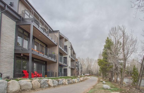 Silverthorne Apartamento | Cozy- Mountain Style - River View apartment - Colorado