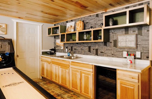 Bessemer Casa | Cozy Mountain View Condo at Powderhorn Mountain