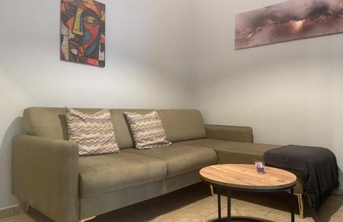 Chios Casa | Cozy Mozy House