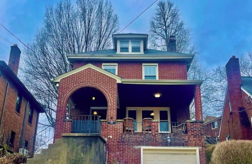 Mount Lebanon Casa | Cozy Mt. Lebanon Getaway! - 3BRnn