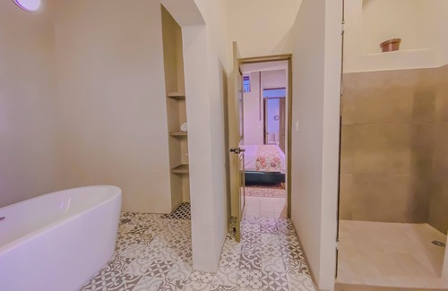 Puebla Apartamento | Cozy 1-bedroom suite in amazing Puebla with King size bed, WiFi and bathtub