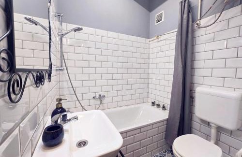 Magdolna negyed Apartamento | Cozy Nest Hideaway near Grand Boulevard bus line 9