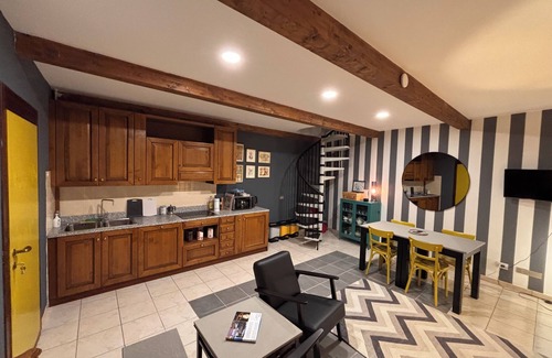 Omegna Apartamento | Cozy nest in the historic center