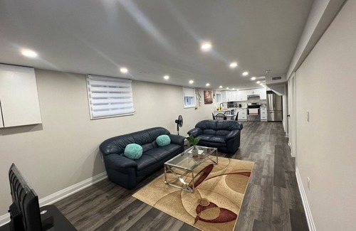 Welland Casa | Cozy new 2-bedroom basement apartment close to the canal in Welland with WiFi