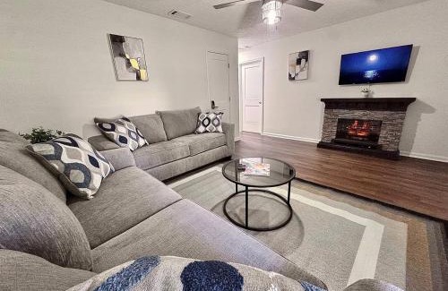 Pooler Apartamento | Cozy New Modern On I-95