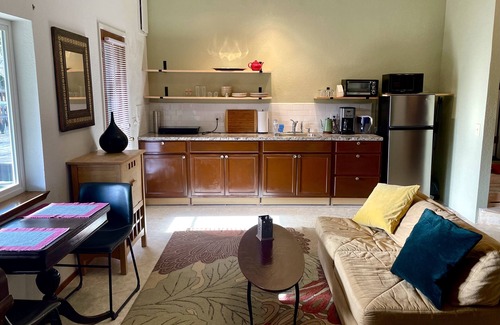 North Lakeport Apartamento | Cozy, New, One Bedroom Apt near Hospital