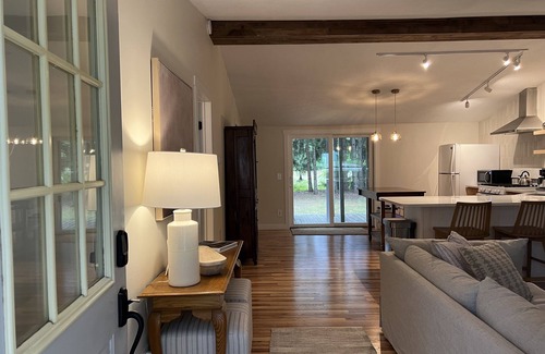 Northport Cabaña | Cozy & New - Walk to Lake Michigan & Northport's shops, restaurants, and bars.
