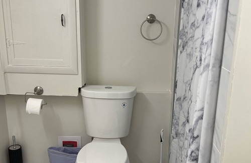 North Plainfield Casa | Cozy, Newly Renovated Private Basement. Close to Costco and route US 22.