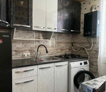 Akhali Ubani Apartamento | Cozy Ninis Retreat