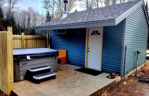 Goodman Cabina | Cozy Northwoods Mini Cabin.....**SAUNA/HOT TUB**ATV/SNOWMOBILE TRAILS**