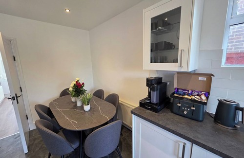 Woodthorpe Casa | Cozy Nottingham Retreat, 4 Beds, 7 Guests
