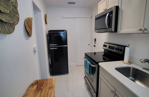 Bay Crest Park Apartamento | Cozy Oasis centrally located to Tampa Bay Beaches