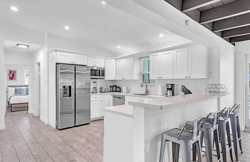 South Corals Casa | Cozy Oasis Pool Oakland Park