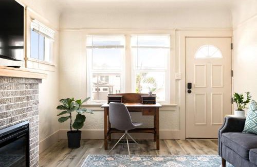 Point Loma Heights Casa | Cozy Ocean Beach Bungalow