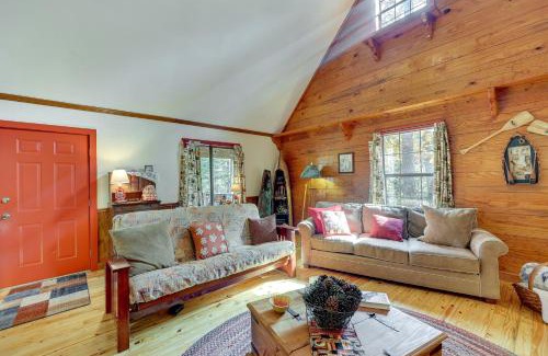 Pine Ridge Casa | Cozy Oden Oasis with On-Site Fishing Creek and Deck!