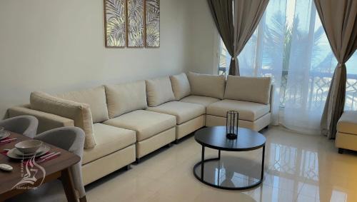 Bab Al Bahr Apartamento | Cozy, One bedroom apartment Ocean view