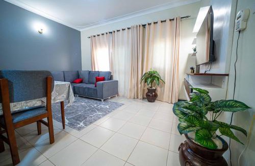 Kireka Apartamento | Cozy One Bedroom Apartment with Fast Fibre Wifi, Netflix, Hot Showers, Furnished Kitchen