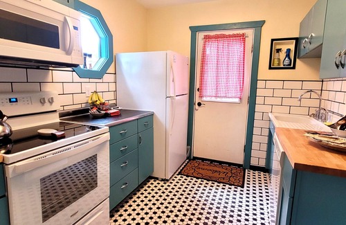 Gillette Casa | Cozy One Bedroom Cottage Getaway!