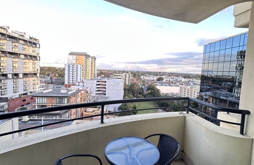 Parramatta Apartamento | Cozy one bedroom in Parramatta Pool|Spa|Dine