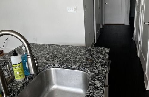 Atlantic Station Area Apartamento | Cozy One Bedroom Oasis Steps away from Atlantic Station
