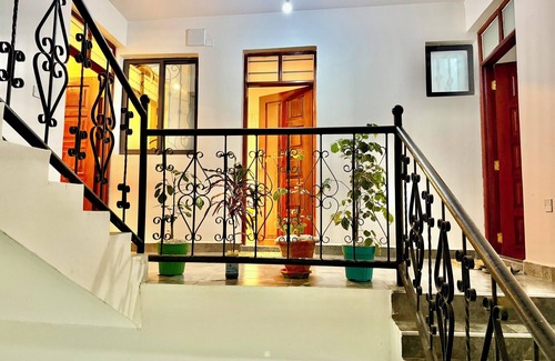 Mombasa Apartamento | Cozy one bedroomed Apartments 5 minutes to the beach -Herqiro Residence