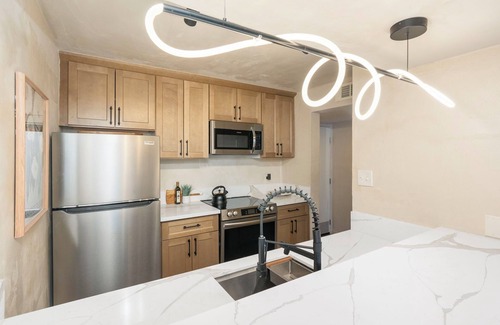 Southwest Village Condominio | Cozy One Story GATED Pool Old Town Scottsdale