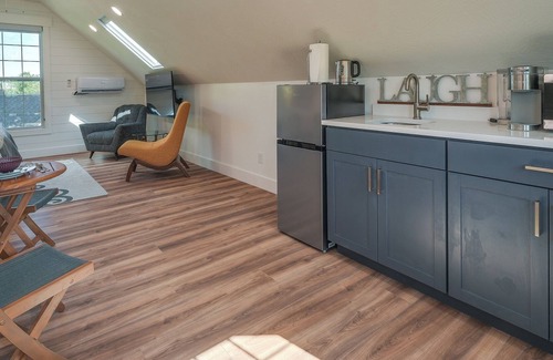 Ozark Apartamento | Cozy Ozark Studio Near Downtown & River!