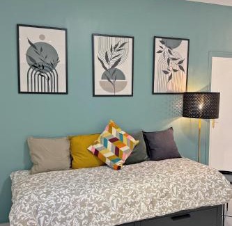 Vitry-sur-Seine Apartamento | Cozy Paris Gateway Apartments Groups with free parking