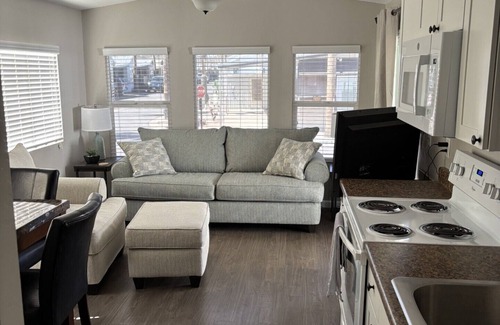 Tucson Casa | Cozy Park Model in charming Tucson with a beautiful view.