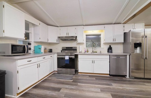 Waxhaw Casa | Cozy Party House in the woods